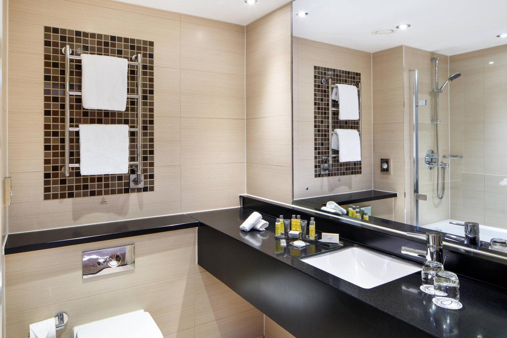 Delta By Marriott Cheltenham Chase 4*